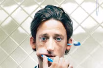 Những quảng cáo “cân não” khán giả