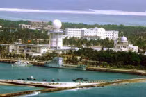 Những dị thường trên tàu du lịch trái phép Hoàng Sa 