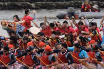 Tưng bừng lễ hội đua thuyền rồng ở Trung Quốc