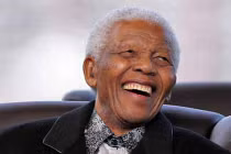 Ông Nelson Mandela sở hữu khối tài sản “khủng” cỡ nào?