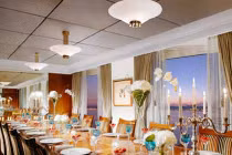 Choáng ngợp với phòng nghỉ khách sạn 1,7 tỷ đồng/đêm