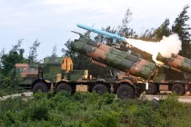 Khám phá tên lửa phòng thủ bờ biển YJ-62 của TQ