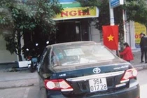 Chủ tịch xã bị tố quan hệ bất chính với cấp dưới