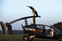 Ô tô bay có “1-0-2” trên thế giới