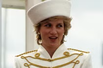 10 bộ đầm “kinh điển” của công nương Diana