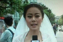 Cô dâu bỏ cưới để tường thuật trực tiếp động đất