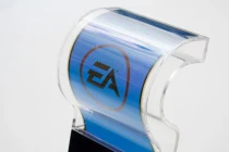 LG sắp ra mắt smartphone màn hình dẻo