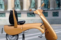 Độc đáo xe máy siêu nhẹ, có thể gập làm đôi