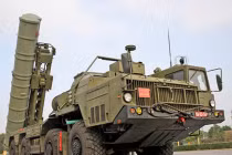 Tướng Nhật thăm đơn vị tên lửa S-300 Việt Nam