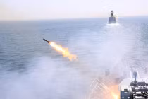 Hạm đội Đông Hải tập trận trên Biển Đông