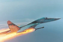 Xem “xe tăng bay” Su-34 oanh tạc mục tiêu