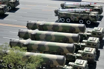 Ba tên lửa đạn đạo TQ “chọc thủng” Mỹ