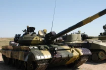 Tăng sức mạnh cho xe tăng T-62 của Việt Nam