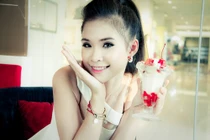 Khởi My: “Gái nghèo” mua nhà tiền tỷ nhờ hát