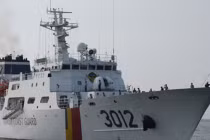 “Soi” tàu cảnh sát biển Hàn Quốc thăm Việt Nam