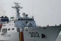 “Soi” tàu cảnh sát biển Hàn Quốc thăm Việt Nam