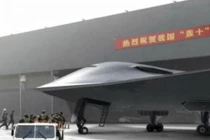 “Lộ” máy bay ném bom tàng hình Trung Quốc