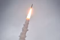 Tên lửa Nga có thể đổi mục tiêu sau khi phóng