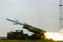 Trung Quốc tăng tầm DF-21D “chặn” Mỹ ở Biển Đông 