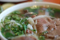 Báo Tây “cảnh báo” phở VN là món ăn gây nghiện