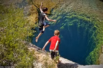 "Dụi đỏ mắt" soi ảnh thiên nhiên hoang dã “ảo” như Photoshop