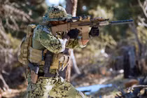 Nhận diện vũ khí của lính bảo vệ Sứ quán Mỹ