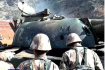 Trung Quốc đem xe cũ ra làm bia cho xe tăng Type 99