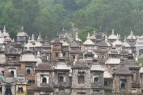 Mục sở thị vườn tháp đẹp và lớn nhất Việt Nam