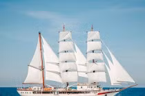 Dân mạng Trung Quốc ca ngợi tàu buồm Hải quân Việt Nam