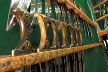 Vì sao đàn ông Yemen luôn đeo dao bên mình? 