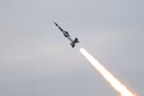 Việt Nam cải tiến hệ thống TBK trên tên lửa phòng không