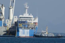 Chuẩn bị lai dắt tàu ngầm Hải Phòng về căn cứ