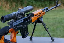 Súng bắn tỉa PSL: Vượt qua cái bóng sát thủ Dragunov SVD