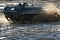 Lính dù Nga tiếp nhận 80 xe bọc thép trước cuối 2015