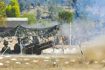 Quân đội Myanmar tập trận hoành tráng cỡ nào?