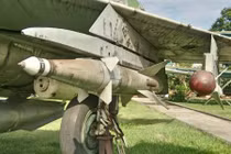 Khám phá tên lửa “lạ” trên tiêm kích MiG-21 Việt Nam