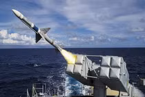 Ngạc nhiên hệ thống phòng không khinh hạm Kang Dinh Đài Loan