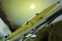 Cận cảnh hai loại tên lửa nguy hiểm Iran mới lộ diện