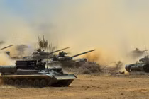 Quân đội Venezuela tập trận hoành tráng với vũ khí Nga