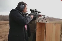 Xem “sát thủ bắn tỉa” SVDM thể hiện sức mạnh