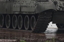 Tin nóng: Nga lộ diện siêu tăng Armata vào ngày 6/3