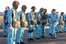 Hé mở chuyện nhảy dù của học viên Không quân Việt Nam