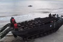 Quân đội Ukraine rải mìn ở bờ biển chống ai?