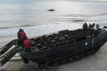 Quân đội Ukraine rải mìn ở bờ biển chống ai?