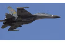 Không có tiếp dầu, siêu cơ F-22 bại trận trước J-11D TQ?