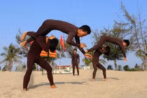 Một ngày luyện tập của lính đặc công nước Việt Nam