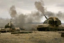 Qui trình nạp đạn pháo tự hành Msta-S của Nga