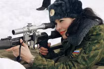 Chiêm ngưỡng nữ quân nhân xinh xắn của Quân đội Nga