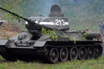 Xem huyền thoại xe tăng T-34-85 nã đạn pháo