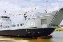 Việt Nam đóng tàu đổ bộ RoRo 5612 cho Bahamas 